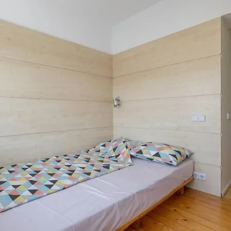 Is Where The Heart Is ~ 1-bdr Charm Apartment *